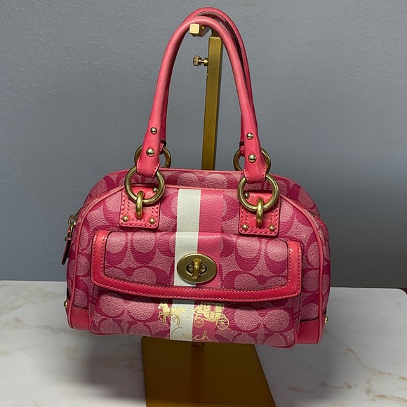 Coach Handbags - COACH: bag